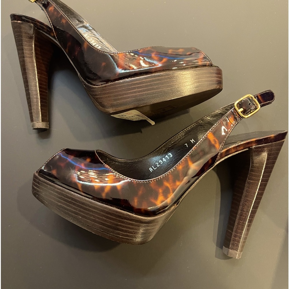 Stuart Weitzman sling back peep toe heels